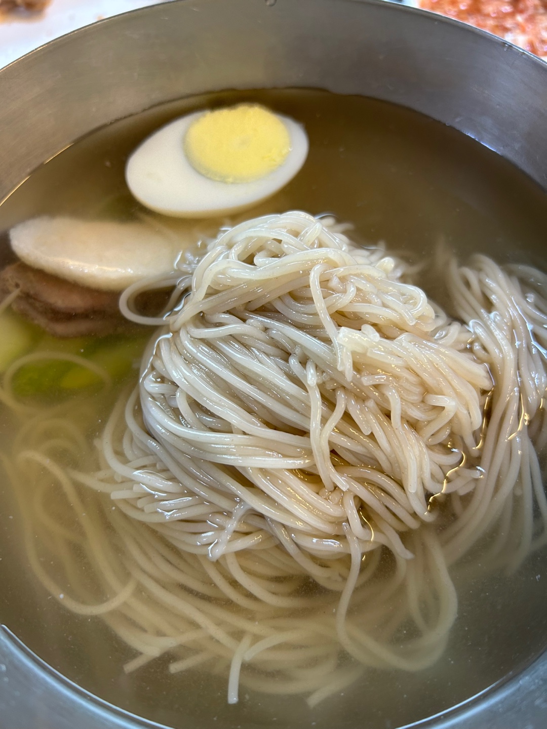 충주 평양냉면 맛집, 삼정면옥 – 전통의 깊은 맛을 즐기다